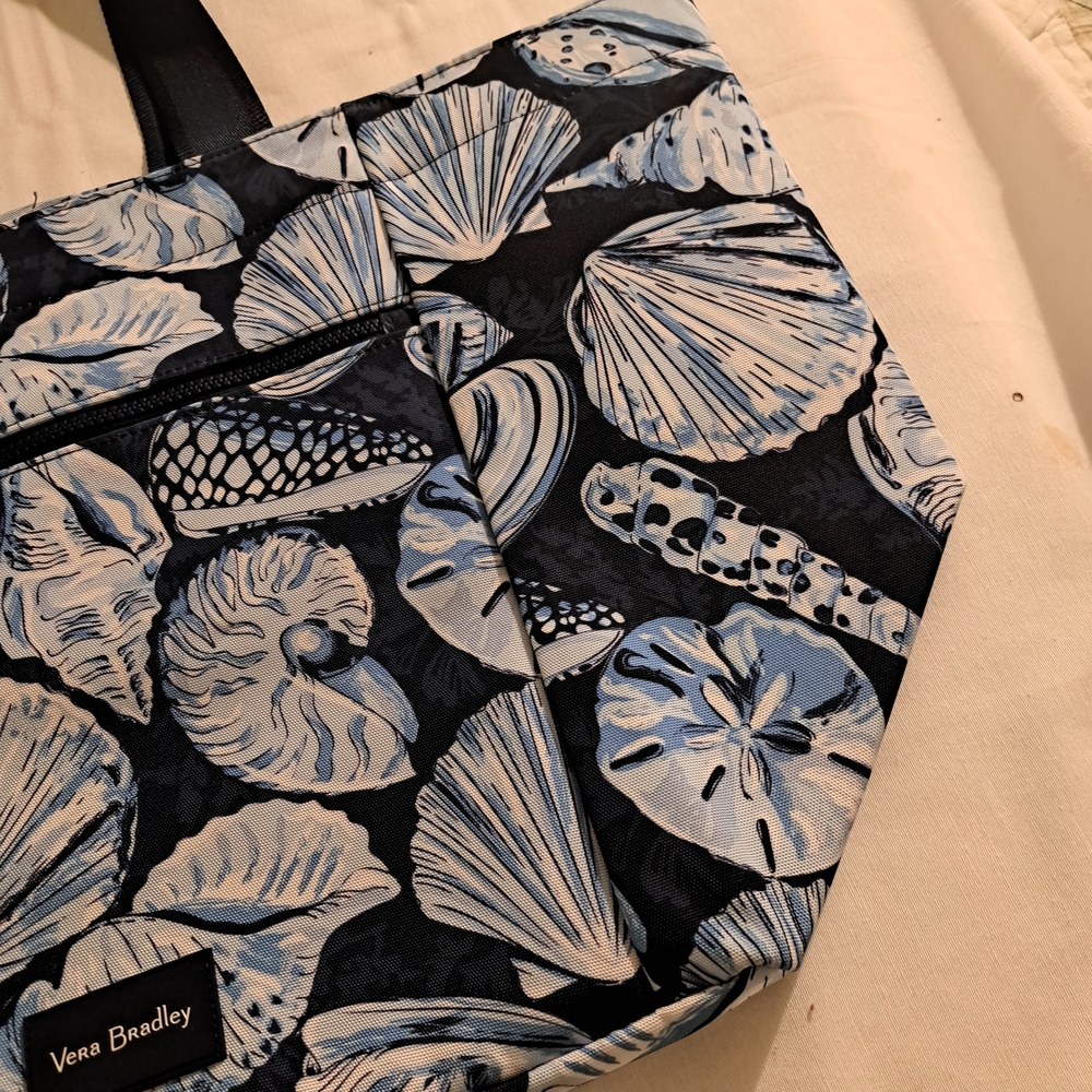 Vera Bradley Morning Shells Pattern Blue Seashell Tote - Picture 13 of 15